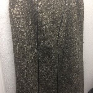 ‼️Sale! ✨ Wool skirt with leather accents EUC